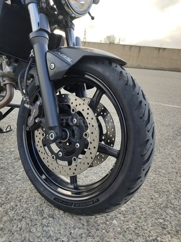 Suzuki SV 650-9