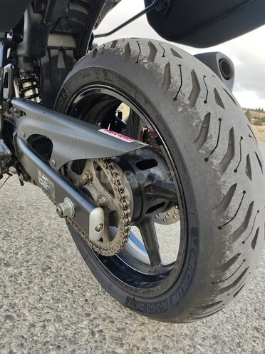 Suzuki SV 650-13
