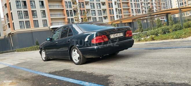 Mercedes E 280 1996, 462,465 km - 2.8 l - Bakı