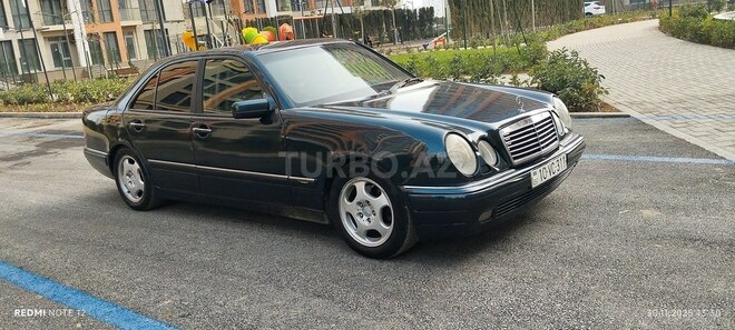 Mercedes E 280 1996, 462,465 km - 2.8 l - Bakı
