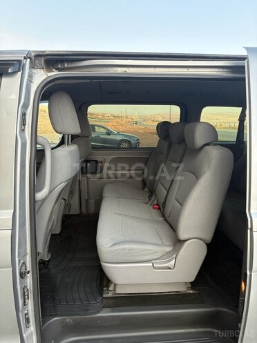 Hyundai H-1 2018, 240,000 km - 2.5 l - Bakı