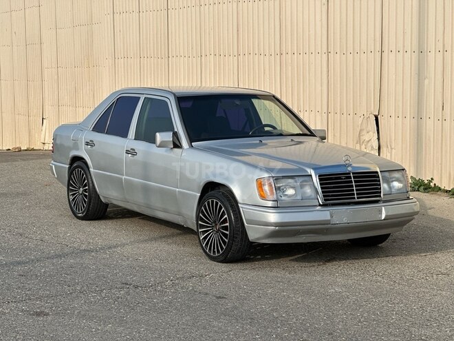 Mercedes 220 E 1993, 360,000 km - 2.2 l - Bakı