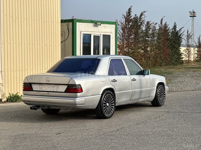 Mercedes 220 E 1993, 360,000 km - 2.2 l - Bakı