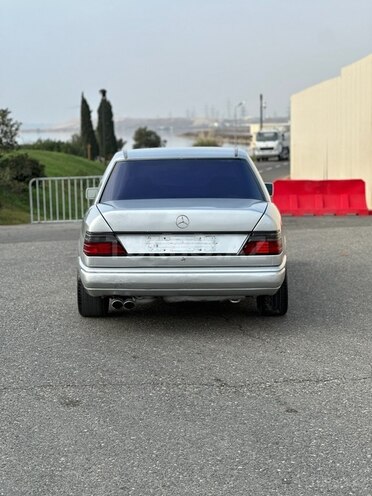 Mercedes 220 E 1993, 360,000 km - 2.2 l - Bakı
