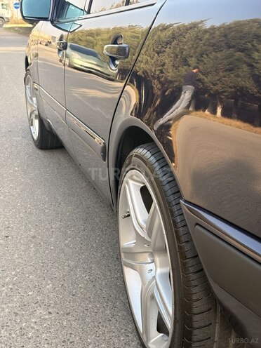Mercedes E 240 1998, 400,000 km - 2.4 l - Göyçay