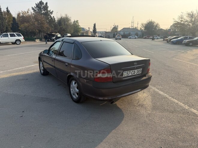 Opel Vectra 1996, 324,000 km - 2.0 l - Sumqayıt