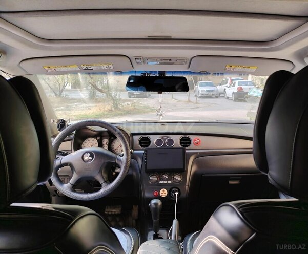 Mitsubishi Outlander 2003, 215,652 km - 2.4 л - Bakı