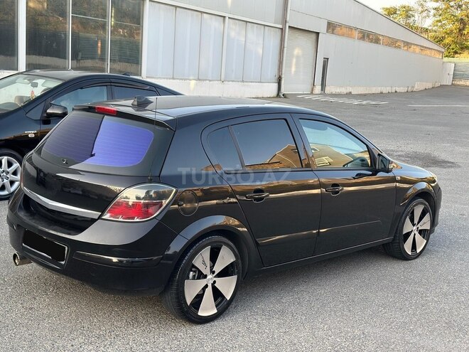 Opel Astra 2004, 238,000 km - 1.4 l - Bakı