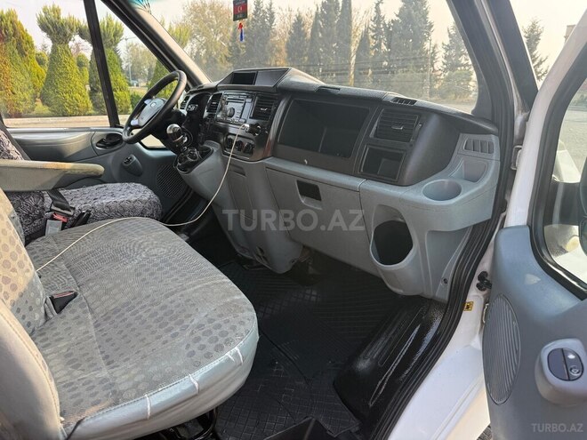 Ford Transit 2012, 450,000 km - 2.2 л - Ağcabədi
