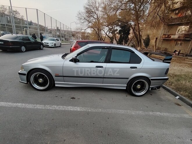 BMW 323 1997, 450,000 km - 2.5 l - Bakı