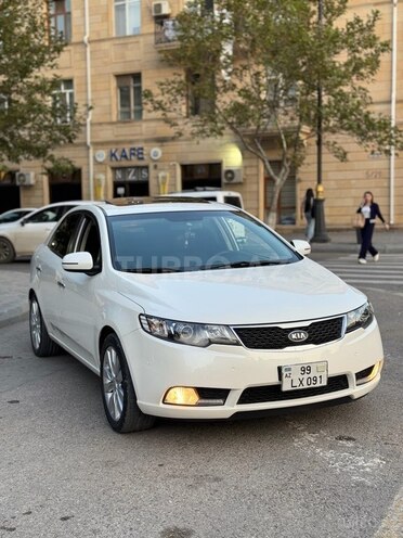 Kia Cerato 2012, 268,000 km - 2.0 l - Sumqayıt