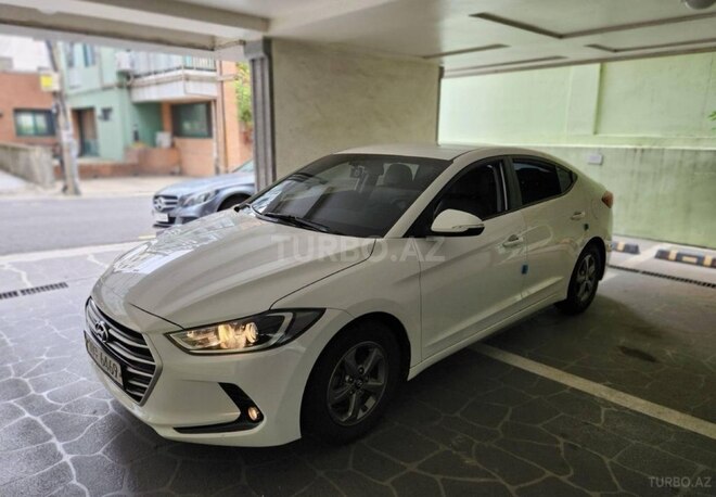 Hyundai Avante 2016, 150,000 km - 1.6 л - Şəmkir