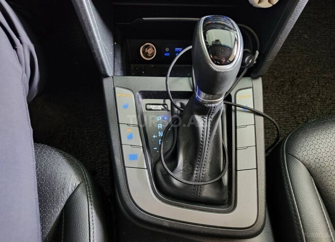 Hyundai Avante 2016, 150,000 km - 1.6 л - Şəmkir