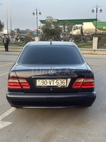 Mercedes E 240 1997, 521,123 km - 2.4 l - Bakı