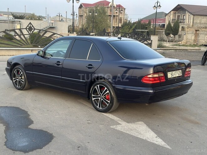 Mercedes E 240 1997, 521,123 km - 2.4 l - Bakı