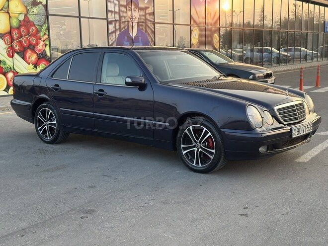 Mercedes E 240 1997, 521,123 km - 2.4 l - Bakı