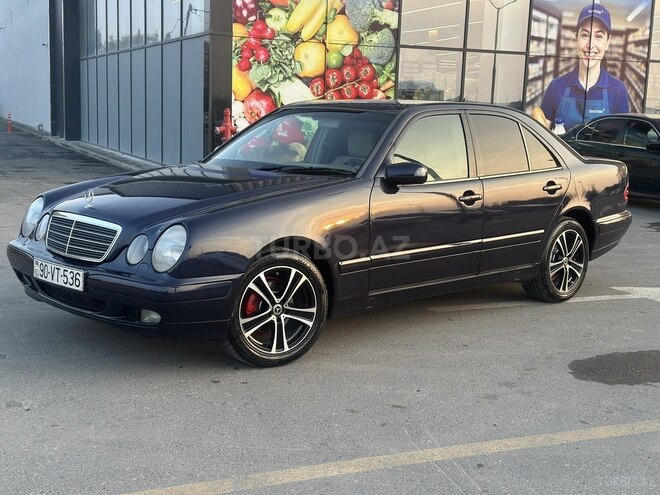 Mercedes E 240 1997, 521,123 km - 2.4 l - Bakı