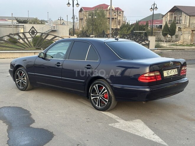 Mercedes E 240 1997, 521,123 km - 2.4 l - Bakı