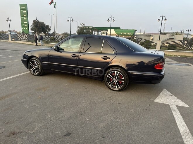 Mercedes E 240 1997, 521,123 km - 2.4 l - Bakı