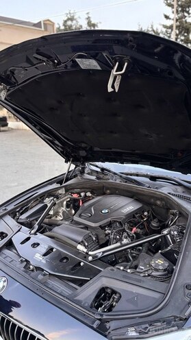 BMW 520 2016, 186,000 km - 2.0 л - Bakı