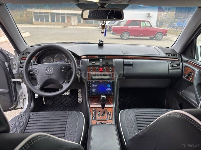 Mercedes E 240 2000, 400,000 km - 2.4 l - Bakı