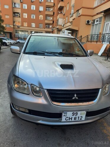 Mitsubishi Airtrek 2003, 371,200 km - 2.0 l - Bakı