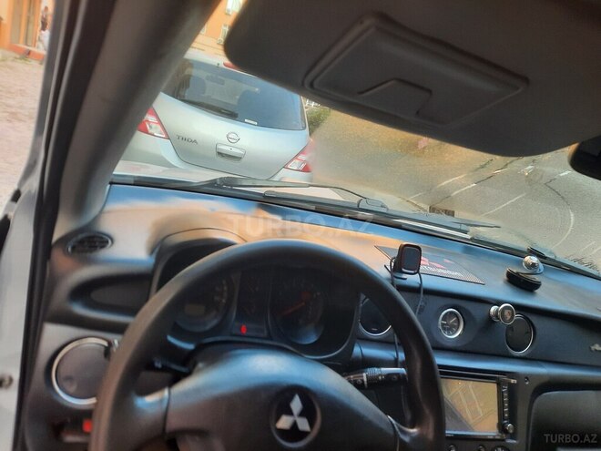 Mitsubishi Airtrek 2003, 371,200 km - 2.0 l - Bakı