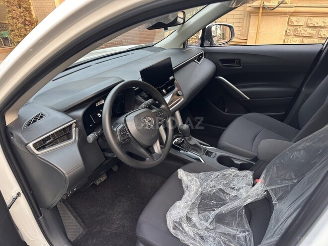 Toyota Corolla Cross 2025, 0 km - 2.0 l - Bakı