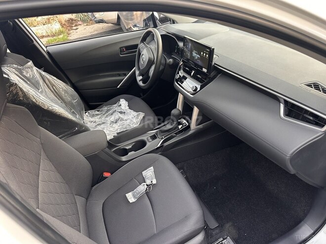 Toyota Corolla Cross 2025, 0 km - 2.0 l - Bakı