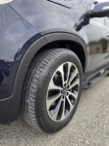 Kia Sorento 2013, 319,000 km - 2.0 l - Bakı