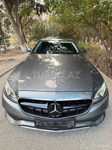 Mercedes E 220 d 2017, 257,000 km - 2.0 l - Bakı