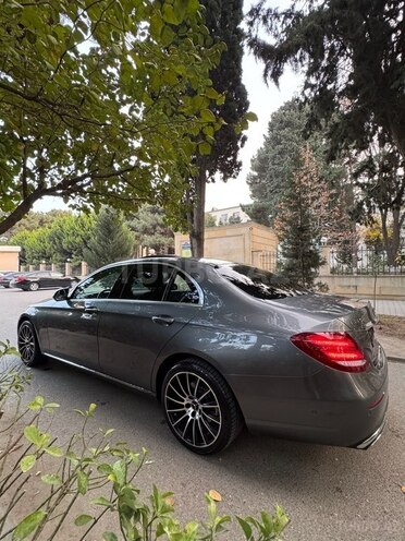 Mercedes E 220 d 2017, 257,000 km - 2.0 l - Bakı