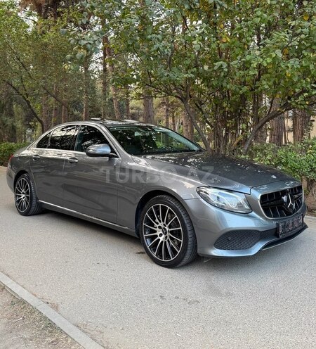 Mercedes E 220 d 2017, 257,000 km - 2.0 l - Bakı