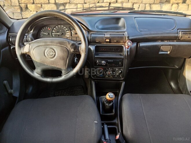 Opel Astra 1997, 300,000 km - 1.6 l - Sumqayıt