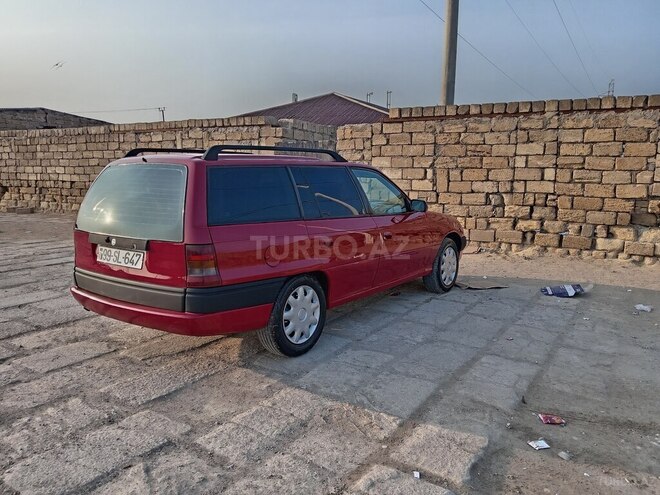 Opel Astra 1997, 300,000 km - 1.6 l - Sumqayıt