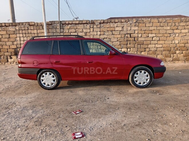 Opel Astra 1997, 300,000 km - 1.6 l - Sumqayıt