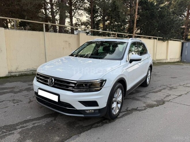 Volkswagen Tiguan-1