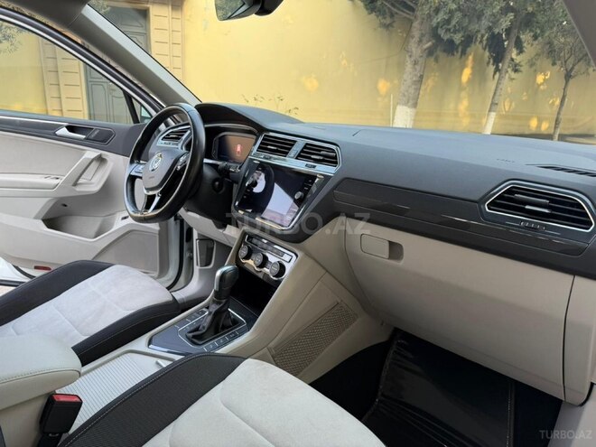 Volkswagen Tiguan-6