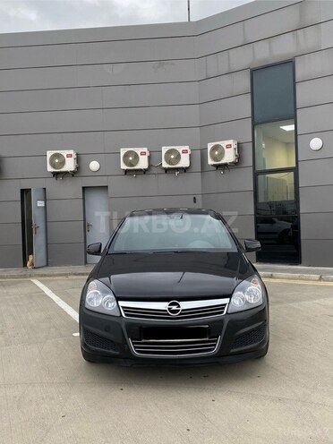 Opel Astra 2009, 380,000 km - 1.3 l - Bakı