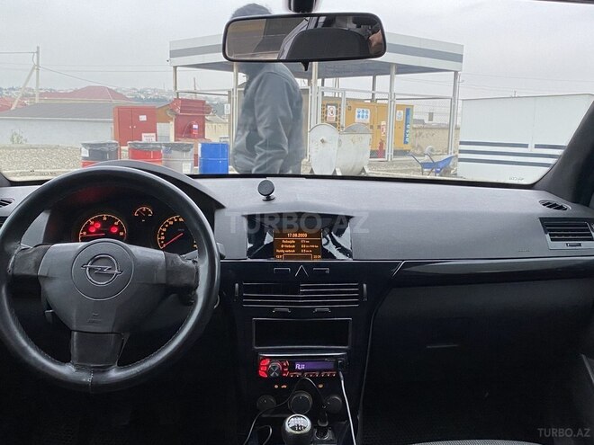 Opel Astra 2009, 380,000 km - 1.3 l - Bakı