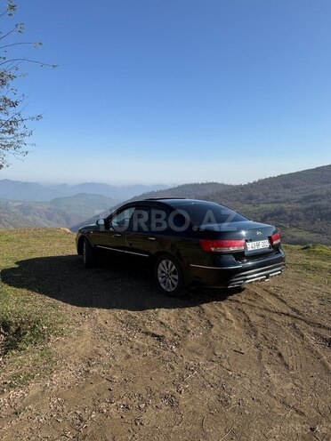 Hyundai Sonata-10