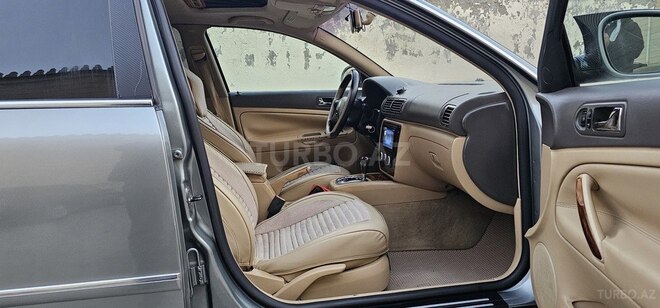 Volkswagen Passat 2004, 289,000 km - 1.8 л - Şamaxı
