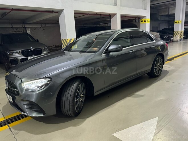 Mercedes E 200 4MATIC 2021, 65,000 km - 2.0 l - Bakı