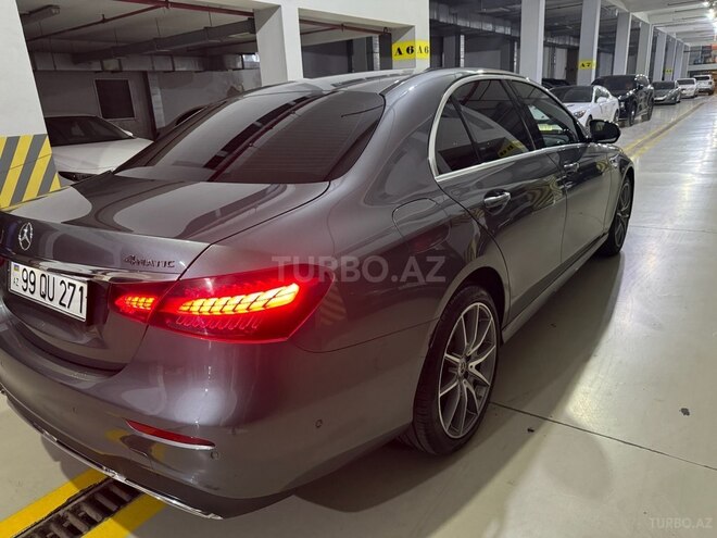 Mercedes E 200 4MATIC 2021, 65,000 km - 2.0 l - Bakı