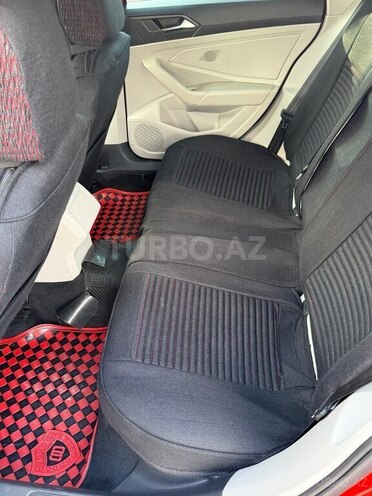 Volkswagen Jetta 2018, 118,000 km - 1.4 l - Şəmkir