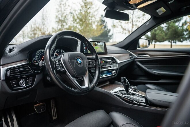 BMW 520 2017, 181,200 km - 2.0 l - Bakı