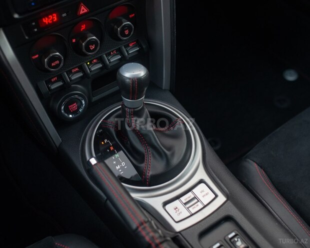Toyota  2013, 45,300 km - 2.0 l - Bakı