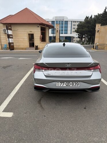 Hyundai Elantra 2022, 108,000 km - 2.0 l - Bakı