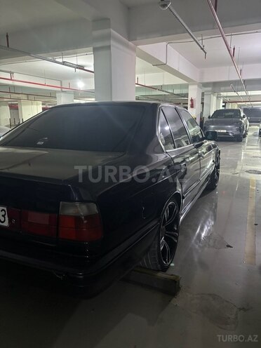 BMW 520 1995, 236,000 km - 2.0 l - Bakı