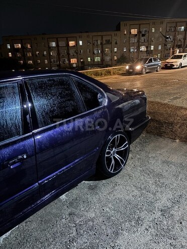 BMW 520 1995, 236,000 km - 2.0 l - Bakı